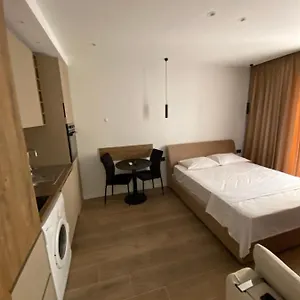  Appartamento E